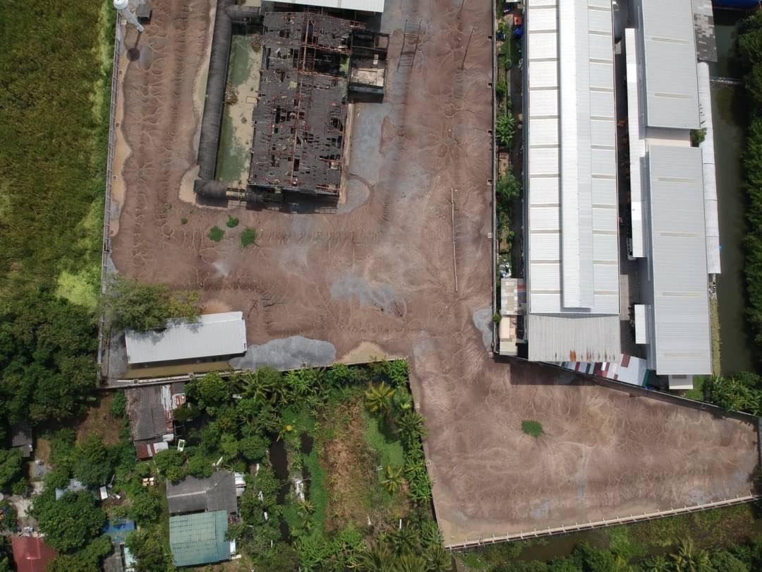 ภาพมุมสูงตั้งฉากของที่ดิน